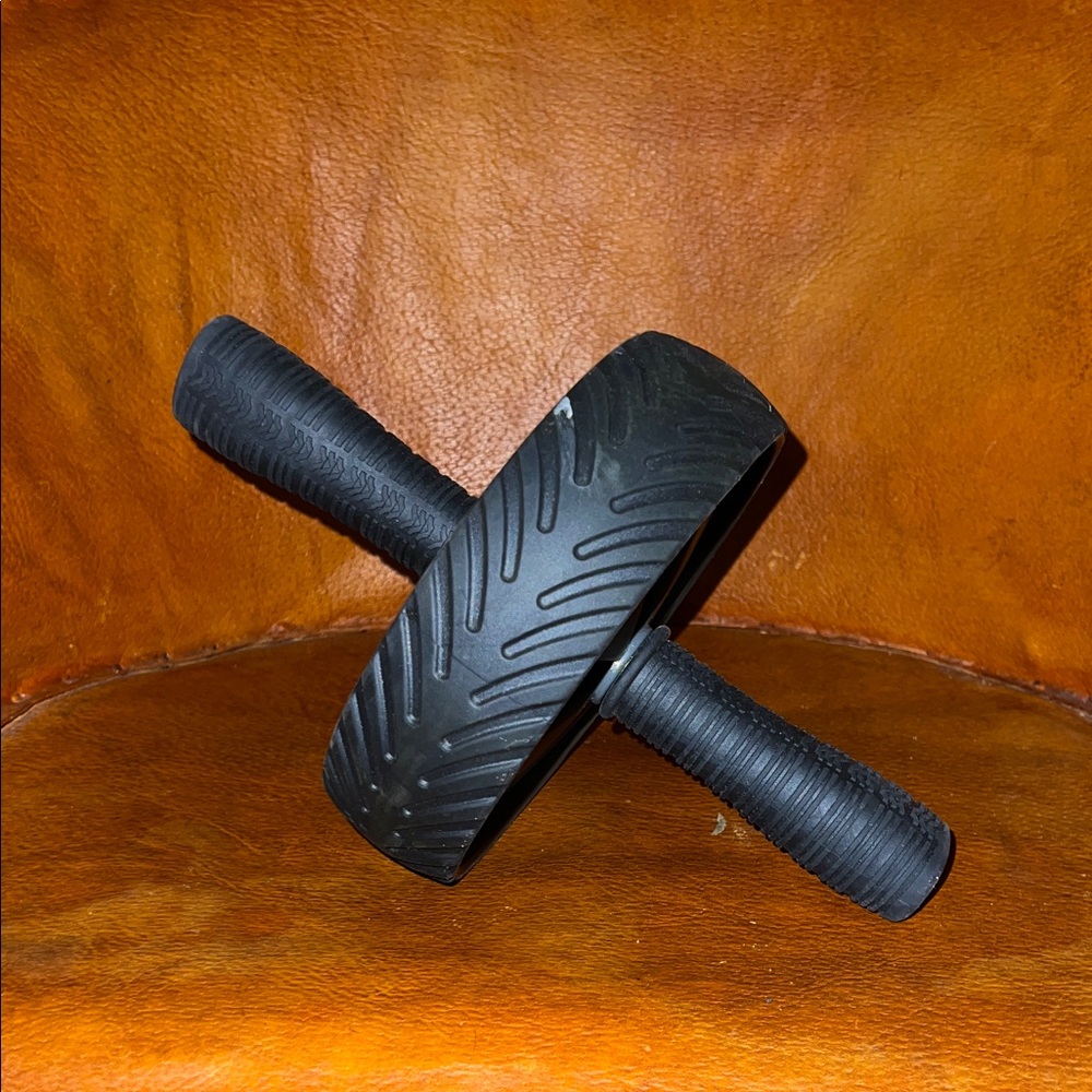 Durable Black Ab Roller Wheel for Men